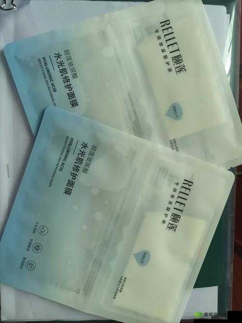 上面一边亲下一边面膜是什么意思:对其含义的深入探讨